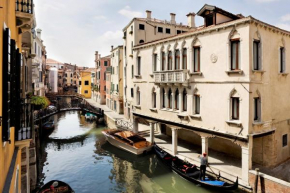 Гостиница Maison Venezia | UNA Esperienze  Венеция
